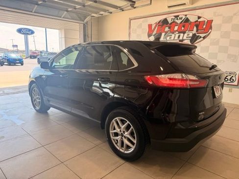 Used 2024 Ford Edge SEL AWD/4WD image 9