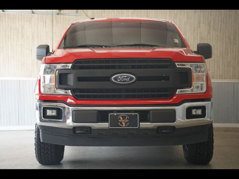 Used 2019 Ford F150 XL w/ Equipment Group 101A Mid AWD/4WD image 3