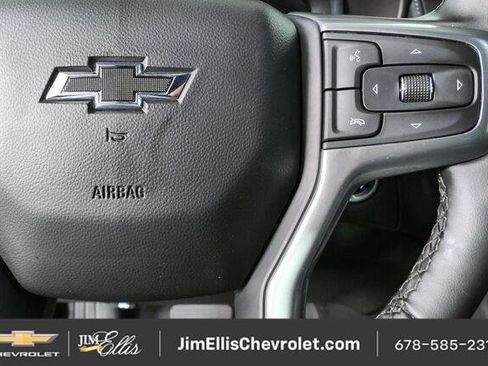 Used 2024 Chevrolet Tahoe Z71 w/ Luxury Package AWD/4WD image 11