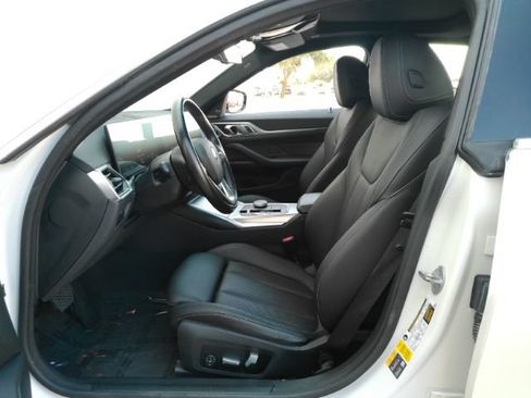 Used 2023 BMW i4 eDrive40 RWD image 12