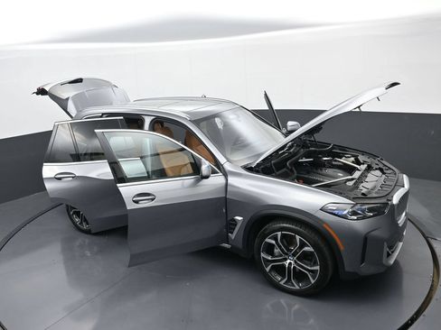 New 2026 BMW X5 xDrive40i AWD/4WD image 38