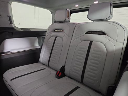 Used 2024 Rivian R1S Adventure AWD/4WD image 22