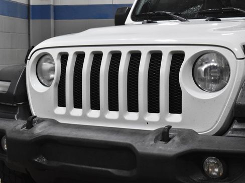 Used 2019 Jeep Wrangler Unlimited Sport AWD/4WD image 28