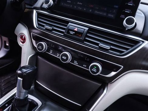 Used 2018 Honda Accord EX-L image 35