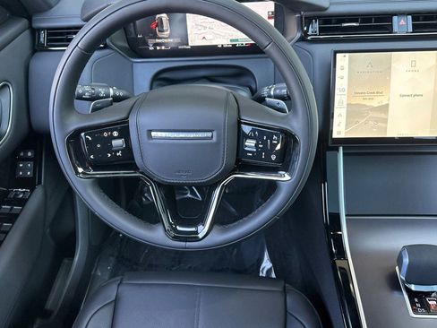 New 2026 Land Rover Range Rover Velar Dynamic SE image 16