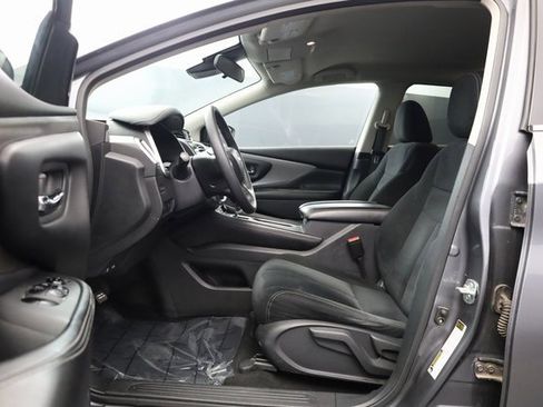 Certified 2025 Nissan Murano SV w/ Cargo Package image 11