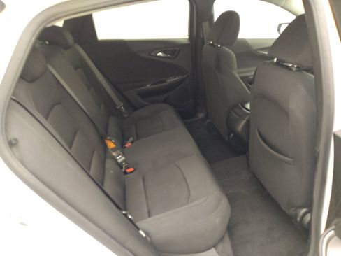 Used 2024 Chevrolet Malibu LS FWD image 19