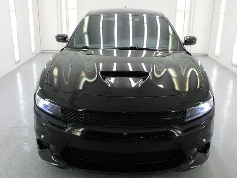 Used 2023 Dodge Charger R/T w/ Blacktop Package RWD image 3