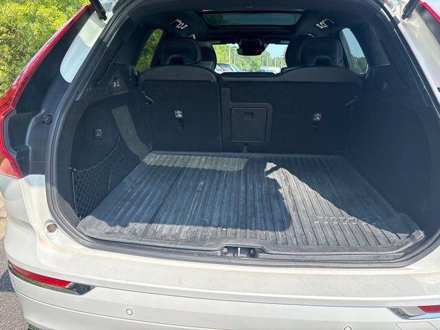 Used 2020 Volvo XC60 T5 Inscription AWD/4WD image 11