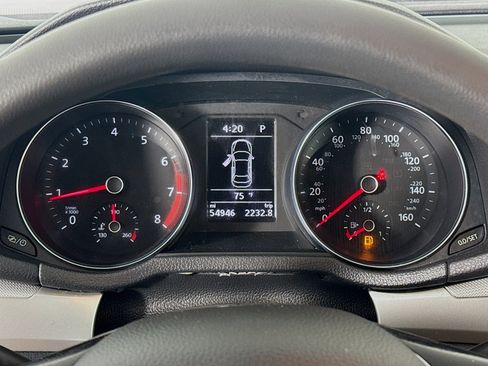 Used 2018 Volkswagen Passat 2.0T S w/ Driver Assistance Package image 16