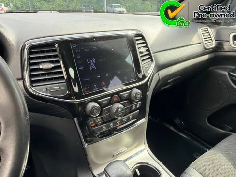 Used 2019 Jeep Grand Cherokee Altitude RWD image 63