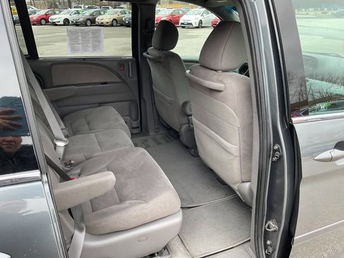 Used 2010 Honda Odyssey EX image 30