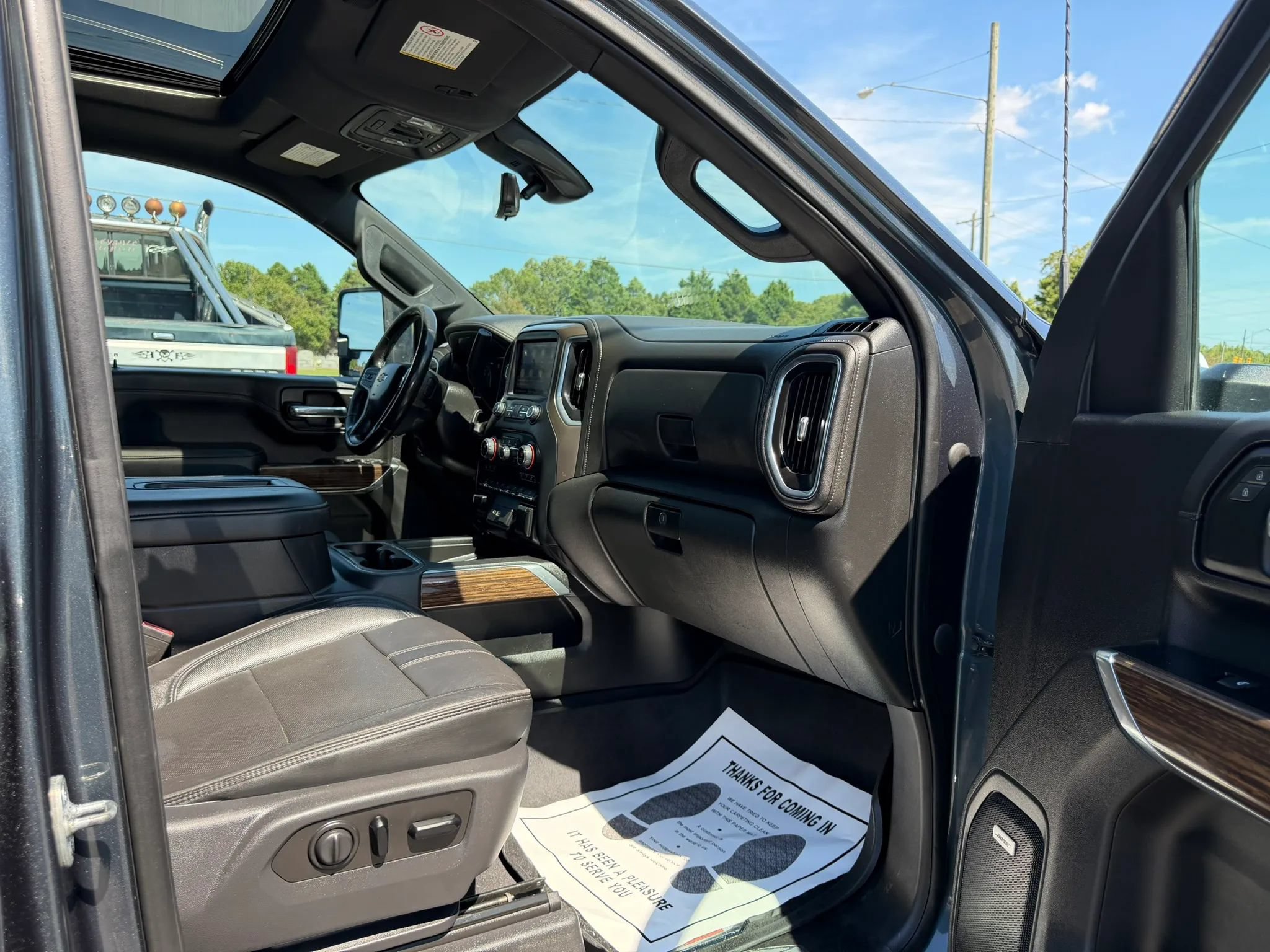 Used 2020 Chevrolet Silverado 2500 High Country w/ Z71 Off-Road Package AWD/4WD image 29