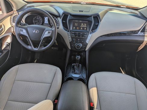 Used 2017 Hyundai Santa Fe Sport image 12