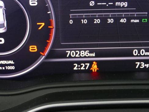 Used 2020 Audi Q5 2.0T Premium Plus AWD/4WD image 15