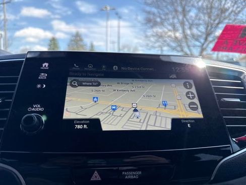 Used 2025 Honda Passport TrailSport image 34