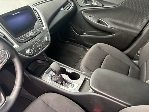 Used 2024 Chevrolet Malibu RS image 16