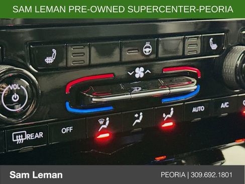 Used 2024 Jeep Grand Cherokee Altitude image 19