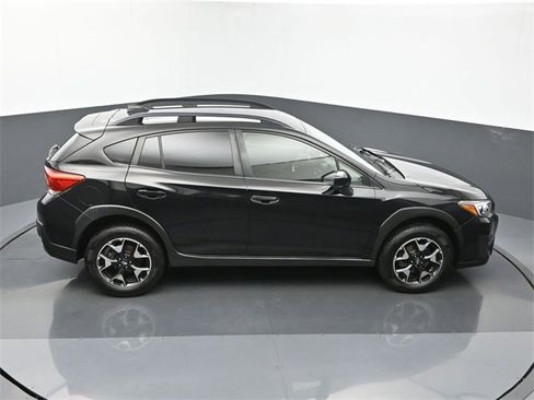 Used 2019 Subaru Crosstrek 2.0i Premium w/ Eyesight System image 18
