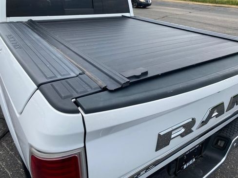Used 2017 RAM 1500 Limited AWD/4WD image 11