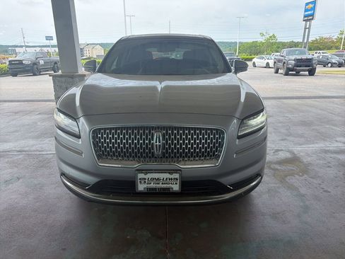 Used 2022 Lincoln Nautilus Reserve w/ Equipment Group 201A FWD image 2