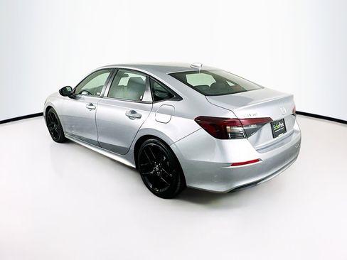 Used 2025 Honda Civic Sport image 5