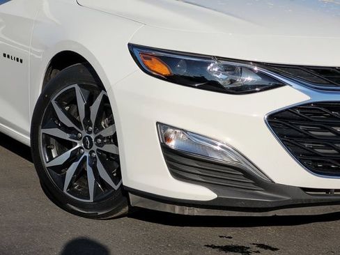 Used 2025 Chevrolet Malibu RS FWD image 4