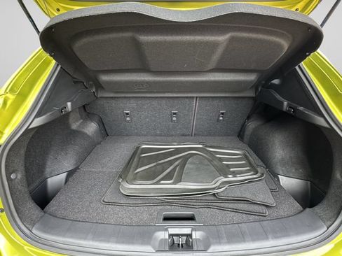 Used 2020 Nissan Rogue Sport SV w/ All-Weather Package AWD/4WD image 16