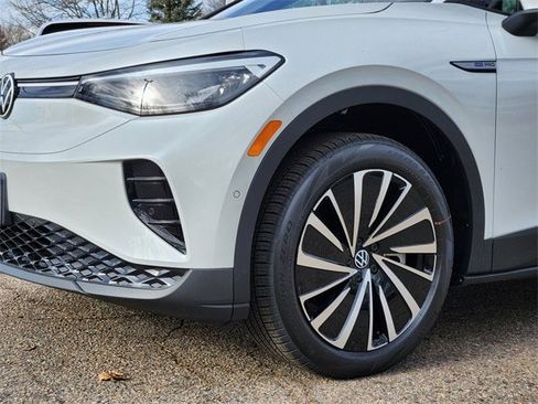 New 2026 Volkswagen ID.4 Pro image 8