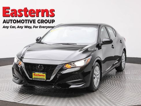 Used 2022 Nissan Sentra S image 1