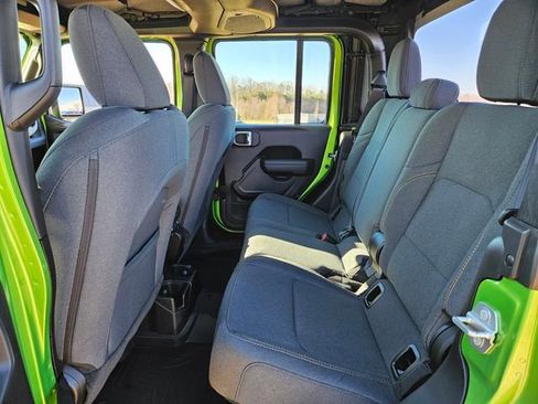 New 2026 Jeep Gladiator Sport image 5