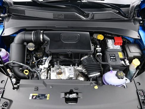 New 2025 Jeep Compass Latitude image 33