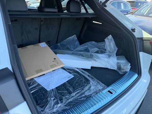 New 2026 Audi Q8 Premium Plus AWD/4WD image 30