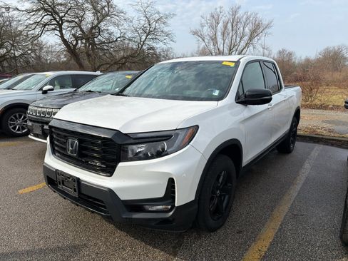 Used 2023 Honda Ridgeline Black Edition image 8
