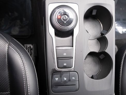 Used 2021 Ford Escape Titanium image 6