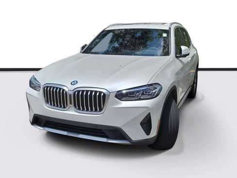 Used 2024 BMW X3 xDrive30i w/ Convenience Package AWD/4WD image 3