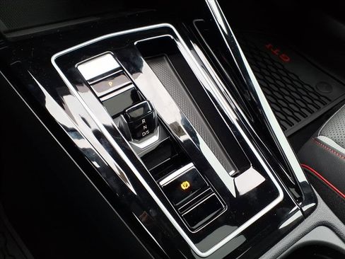 New 2026 Volkswagen GTI Autobahn image 9
