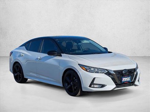 Used 2023 Nissan Sentra SR w/ Trunk Package image 3