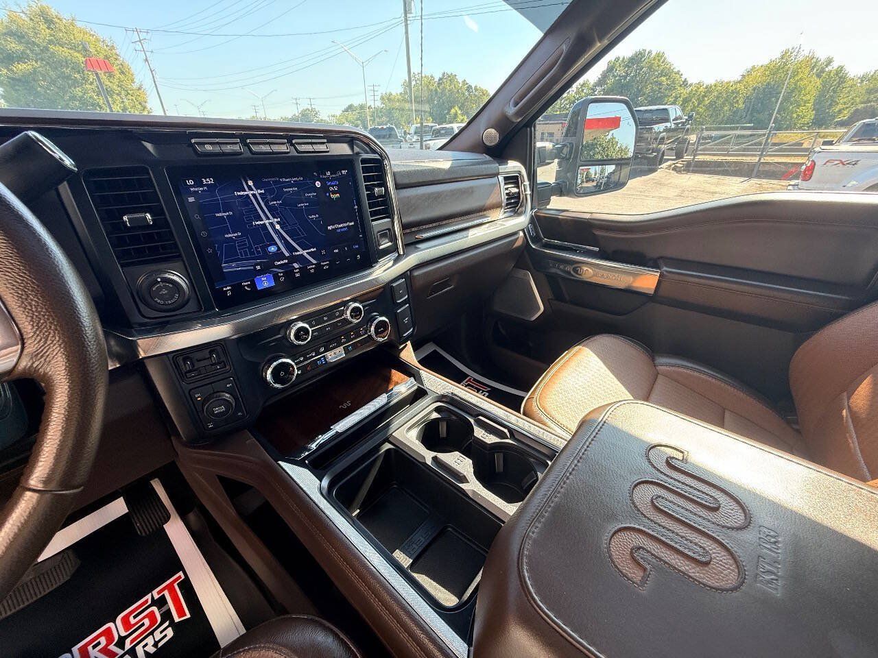 Used 2024 Ford F350 King Ranch w/ FX4 Off-Road Package AWD/4WD image 31