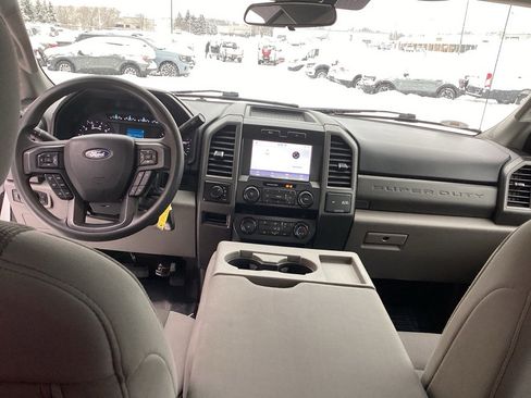 Used 2020 Ford F350 XL w/ Power Equipment Group image 15