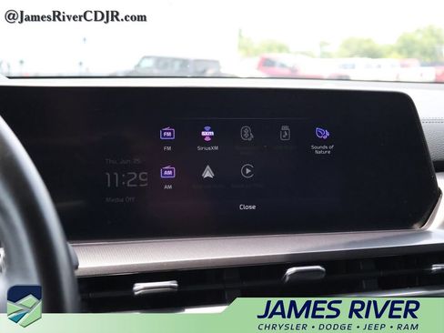 Used 2023 Kia Telluride S AWD/4WD image 32