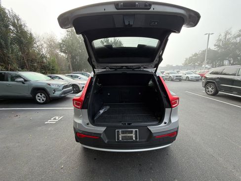 Certified 2023 Volvo XC40 B5 Plus w/ Driver Assist Package image 22