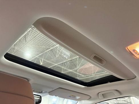 Used 2014 Honda CR-V EX-L image 10