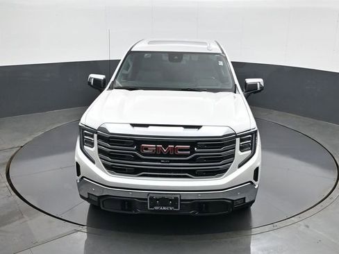Used 2022 GMC Sierra 1500 SLT w/ SLT Premium Plus Package image 14