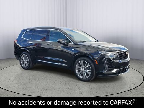 Certified 2024 Cadillac XT6 Premium Luxury image 2