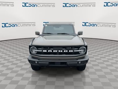 New 2025 Ford Bronco Outer Banks