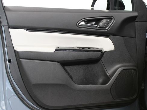 Used 2025 Honda Prologue Touring image 7