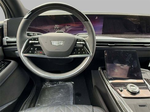 New 2025 Cadillac Escalade IQ Luxury 1 image 3