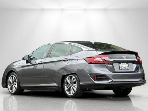 Used 2019 Honda Clarity Touring image 5