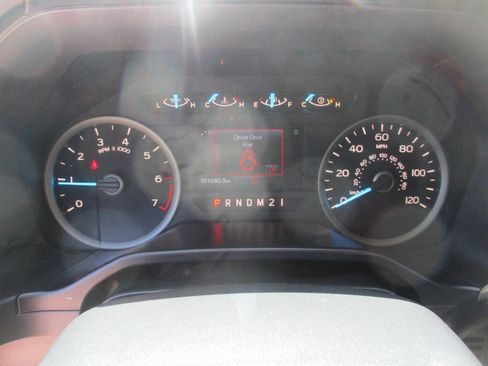 Used 2016 Ford F150 XLT w/ Trailer Tow Package AWD/4WD image 17